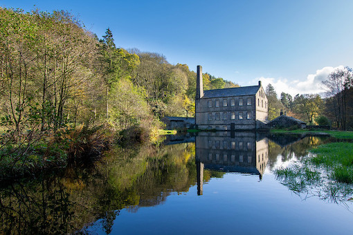 Gibson Mill, Hardcastle Crags" by Christopher Combe Photography is licensed under CC BY 2.0.