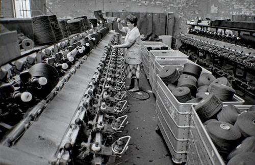 Photograph: Bradford Museums & Galleries | Doffing